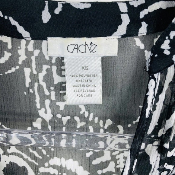 Cache Size XS Abstract Print Bell Sleeve Sheer Blouse Top Black White - Picture 4 of 5